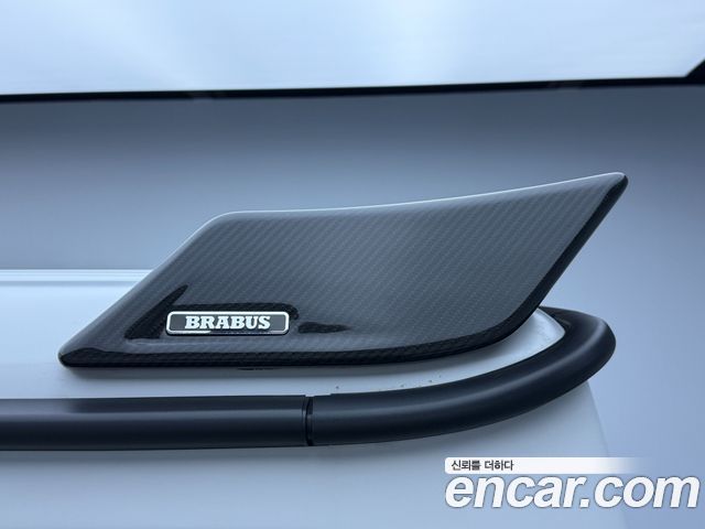 Mercedes-Benz G-Class 2022 — photo 8