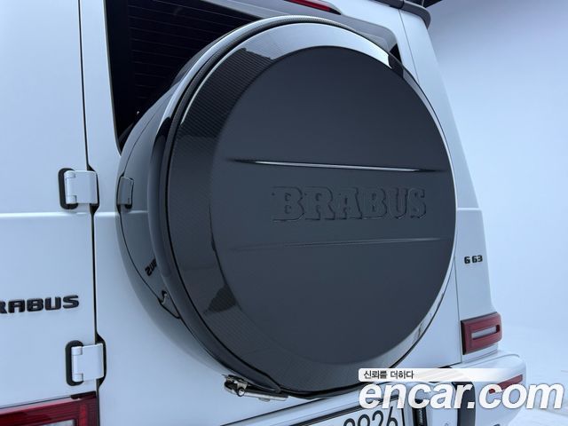 Mercedes-Benz G-Class 2022 — photo 11