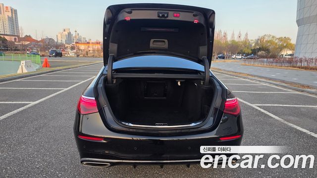 Mercedes-Benz S-Class 2021 — photo 18