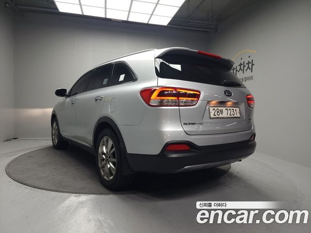 Kia Sorento 2015 — photo 4