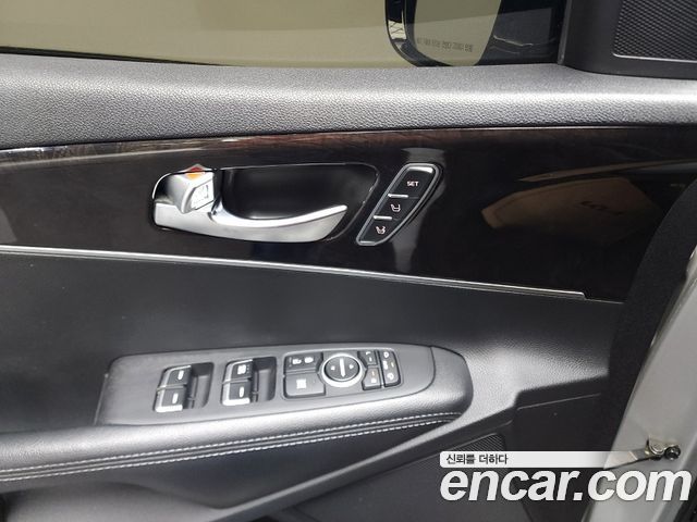 Kia Sorento 2015 — photo 8