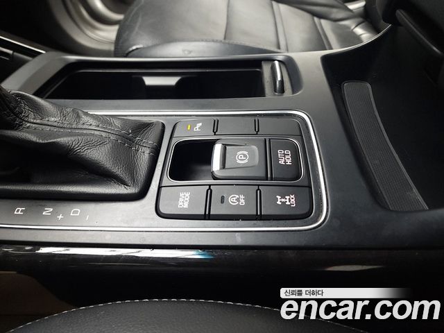 Kia Sorento 2015 — photo 13