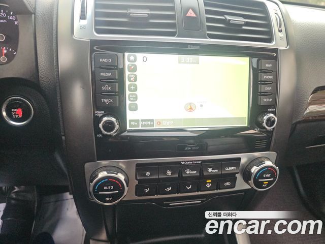 Kia Mohave 2018 — photo 10