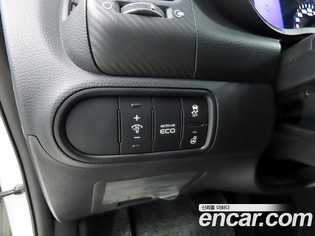 Kia K3 2013 — photo 15