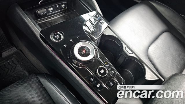 Kia Sportage 2022 — photo 9