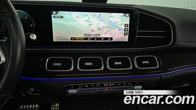 Mercedes-Benz GLE-Class 2021 — photo 16