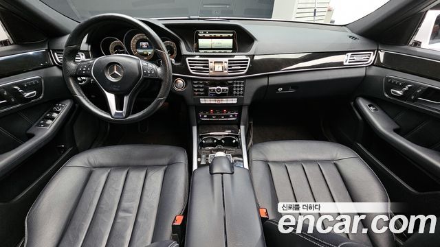 Mercedes-Benz E-Class 2014 — photo 7