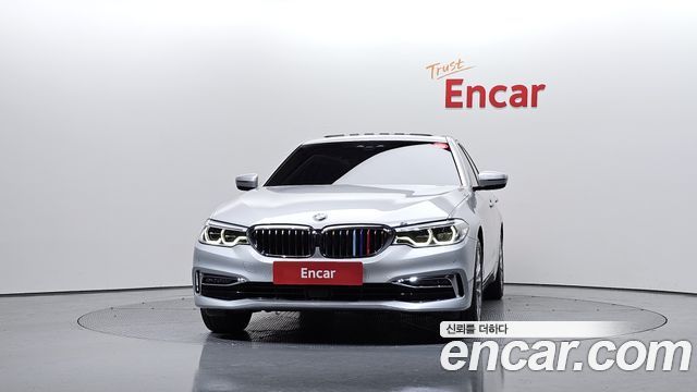 BMW 5-Series 2020 — photo 3