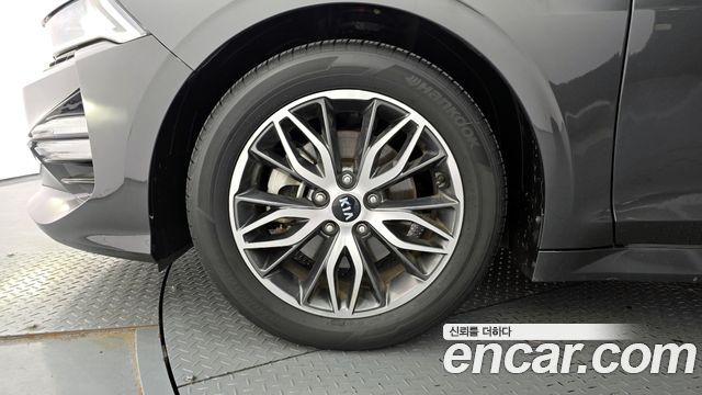 Kia K5 2021 — photo 5