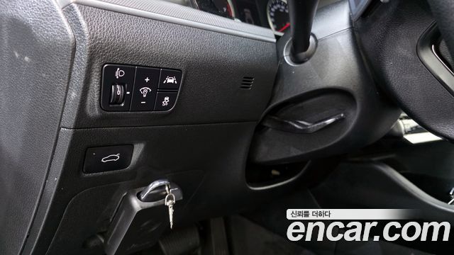 Kia K5 2021 — photo 15