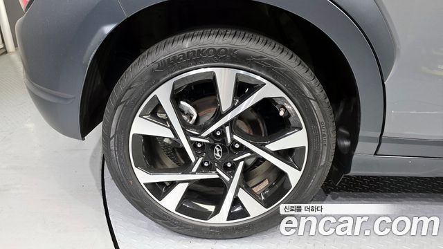 Hyundai Kona 2023 — photo 5