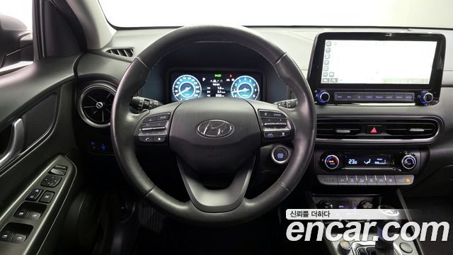 Hyundai Kona 2023 — photo 13