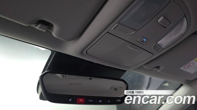 Hyundai Kona 2023 — photo 18