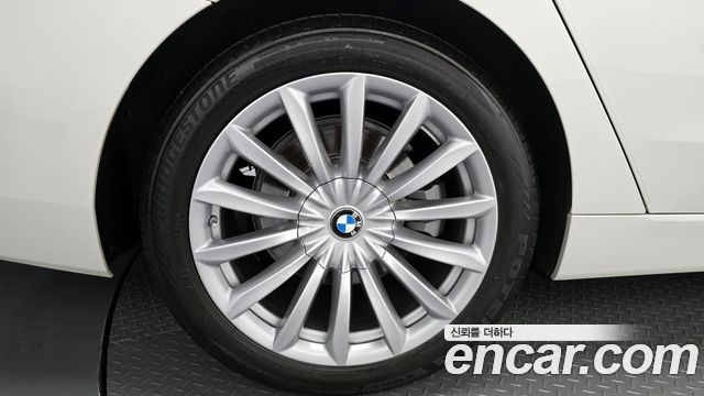 BMW Gran Turismo 2023 — photo 5