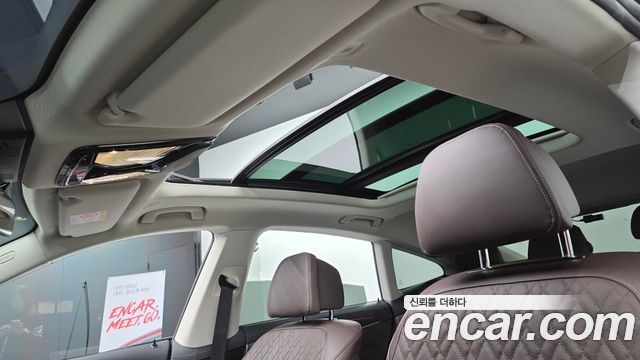 BMW Gran Turismo 2023 — photo 19
