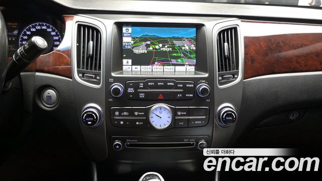 Hyundai Equus 2012 — photo 15