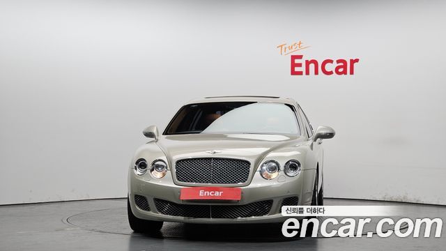 Bentley Flying Spur 2012 — photo 3