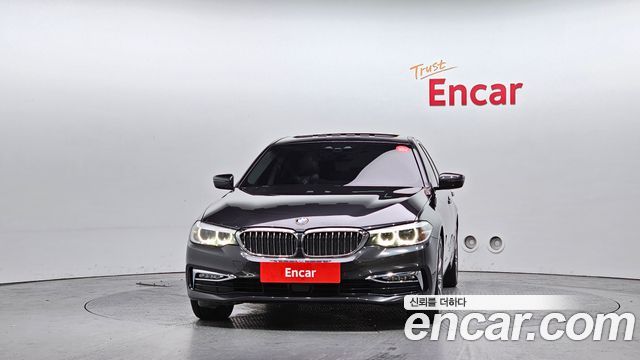 BMW 5-Series 2018 — photo 3