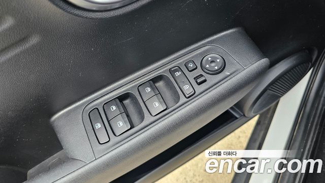 Hyundai Casper 2023 — photo 13