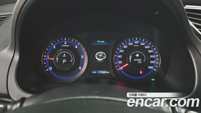 Hyundai i40 2016 — photo 8