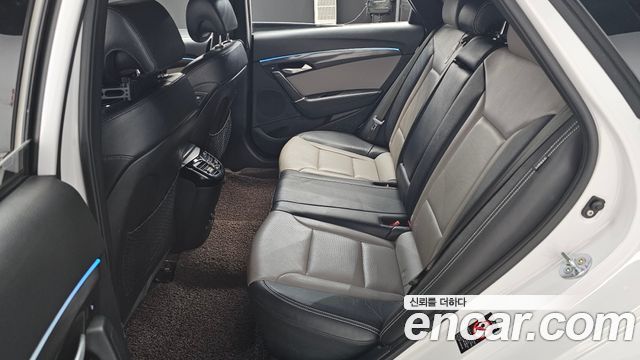 Hyundai i40 2016 — photo 11