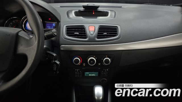 Renault Korea SM3 2015 — photo 15