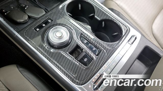 Kia Canival 2025 — photo 9