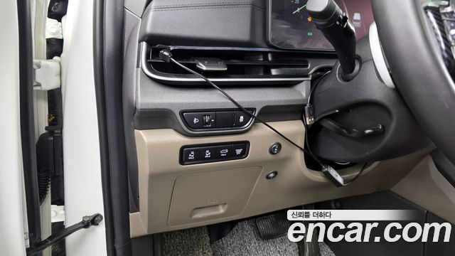 Kia Canival 2025 — photo 16