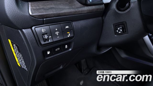 Kia K7 2020 — photo 16