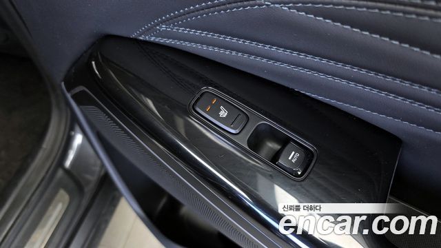 Kia K7 2020 — photo 19