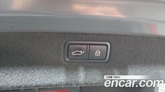 Genesis G80 2020 — photo 20