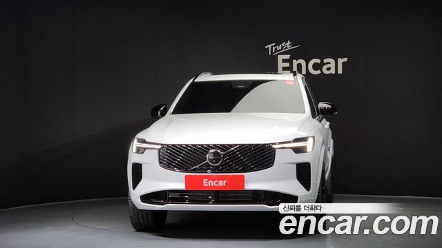 Volvo XC90 2026 — photo 3