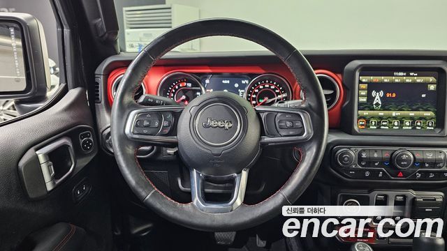 Jeep Wrangler 2019 — photo 13