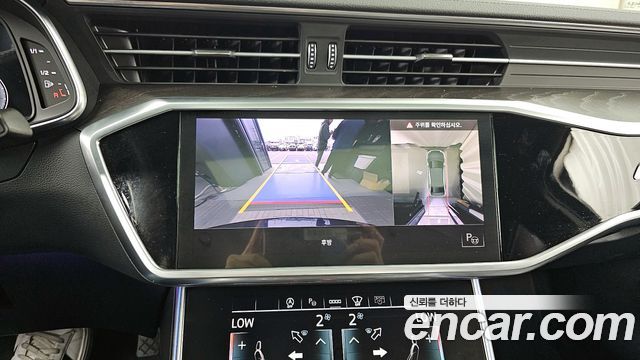 Audi A6 2021 — photo 15