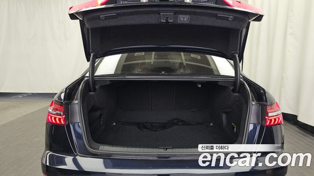 Audi A6 2021 — photo 20