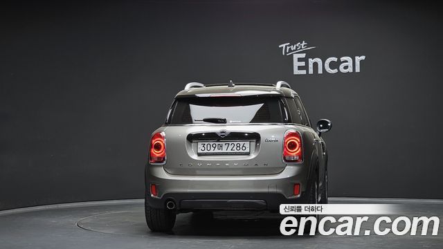 Mini Countryman 2020 — photo 4