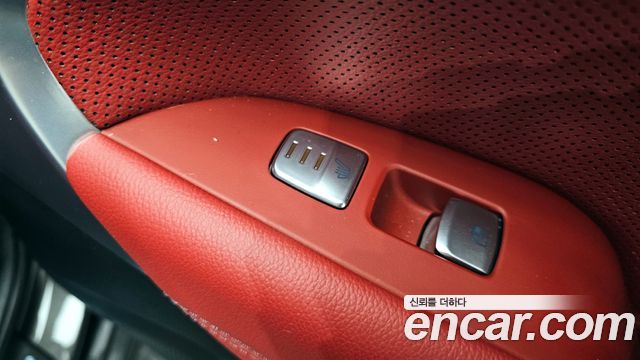 Genesis G70 2023 — photo 19