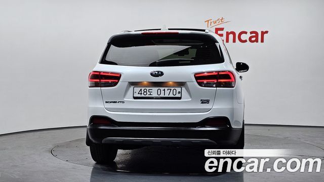 Kia Sorento 2016 — photo 4