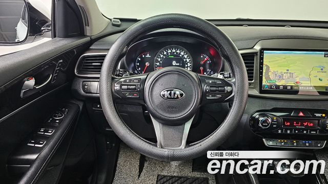 Kia Sorento 2016 — photo 13