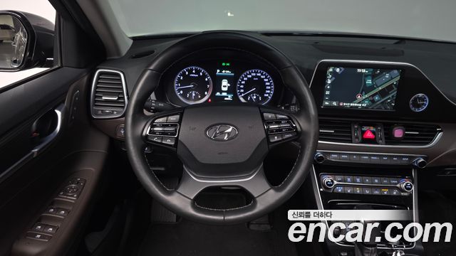 Hyundai Grandeur 2018 — photo 13