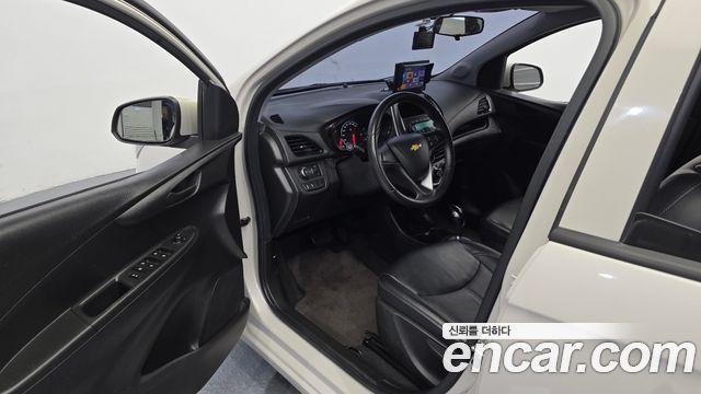Chevrolet Korea Spark 2016 — photo 10