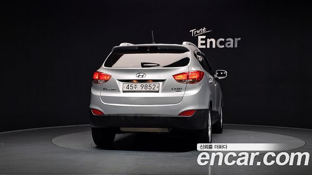 Hyundai Tucson 2012 — photo 4