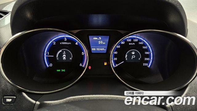 Hyundai Tucson 2012 — photo 8