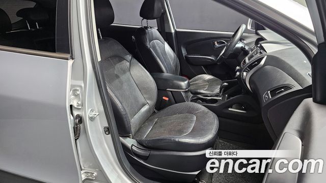 Hyundai Tucson 2012 — photo 10