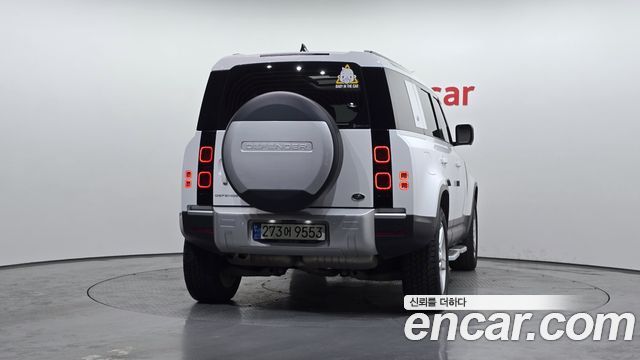 Land Rover Defender 2022 — photo 4