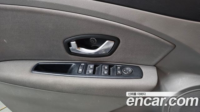 Renault Korea SM3 2010 — photo 14