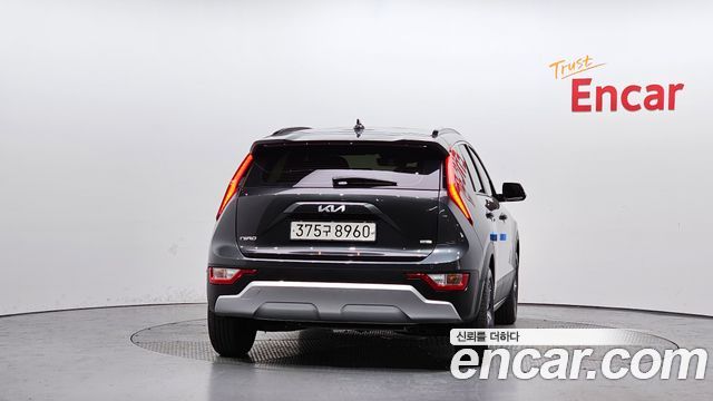 Kia Niro 2022 — photo 4