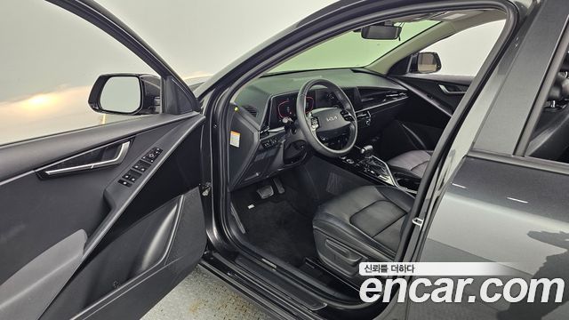 Kia Niro 2022 — photo 11
