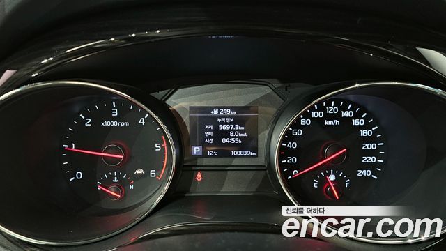 Kia Canival 2020 — photo 8