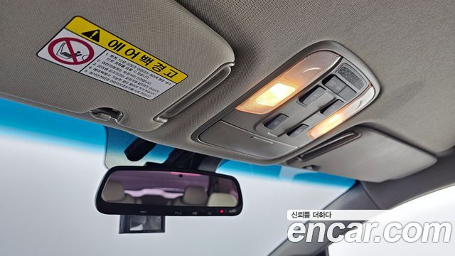 Kia Canival 2020 — photo 17